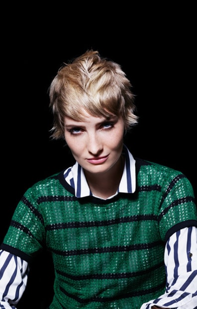 EL 1 16 T2 SALON ANIKA 02 035-min