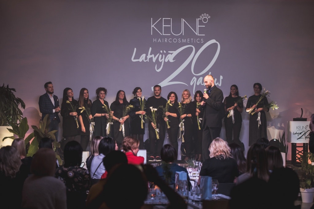 Keune20 MazelllaAndPalmer 27