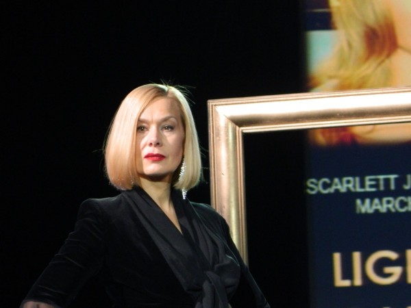 L'Oréal Professionnel jaunumi