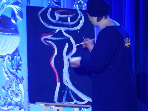 Jaunu kolekciju prezentē Latvijas modes dizaineres Zane Prokofjeva, Laima Ūdre, Santa Matule un Liene Bite.