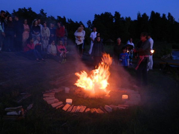 29. augusts. Uguns attīrīšanas rituāls.