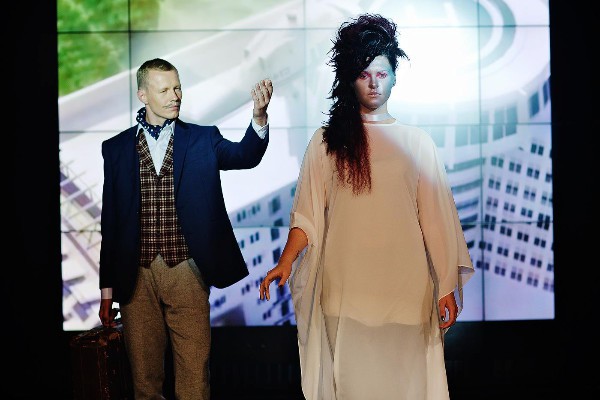 šovs „Schwarzkopf vēsture”