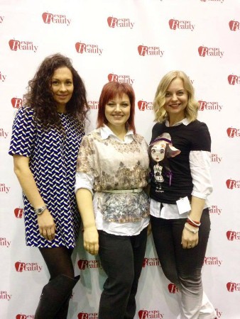 Irina Vikulova, Una Bernatoviča, Olga Oškukova