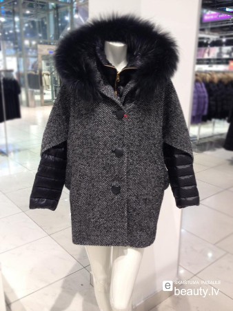 Par bāzi noderēs jebkura vējjaka vai mētelis.