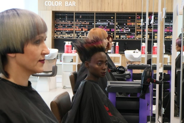 Dalībnieku darbība Wella Internetion Studio