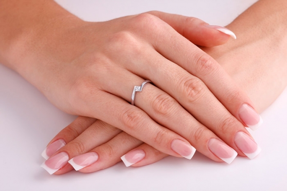 gelevoe-modelirovanie-nogtej-10